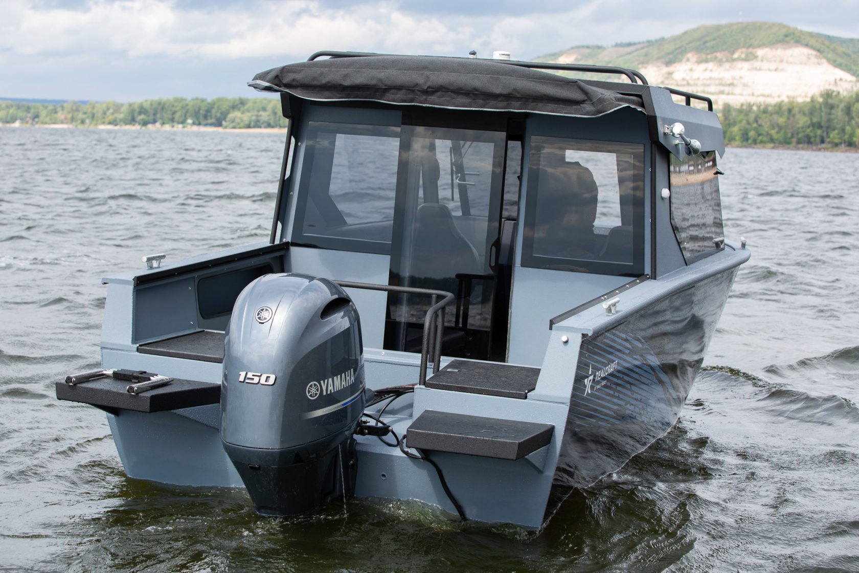 REALCRAFT 600 Cabin