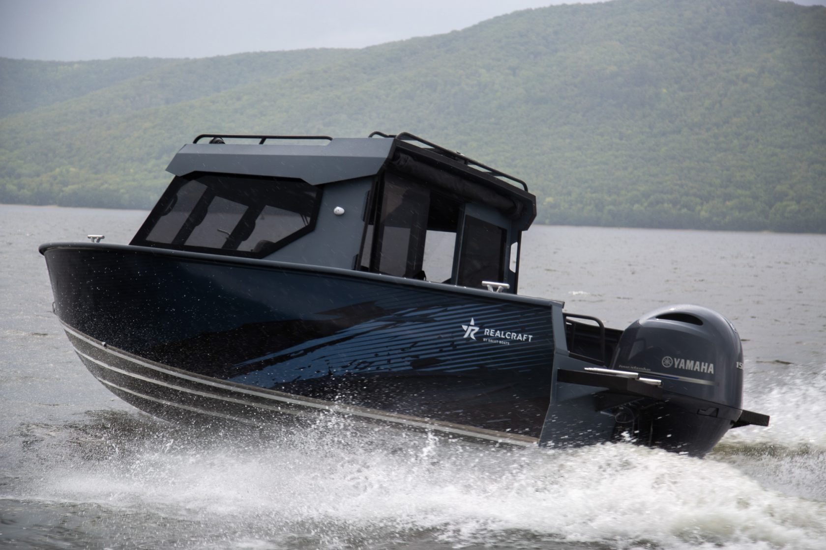REALCRAFT 600 Cabin
